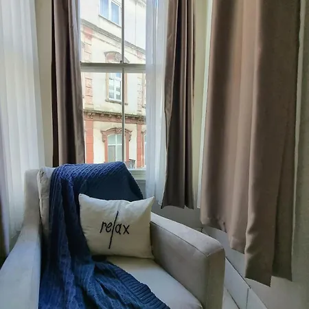 דירה 2 1 Salon In A Historical Building In The Heart Of Galata *